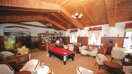 艾利纳酒店 潘波洛沃
