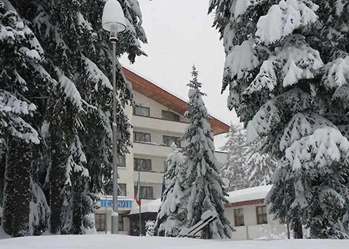 Elina Hotel